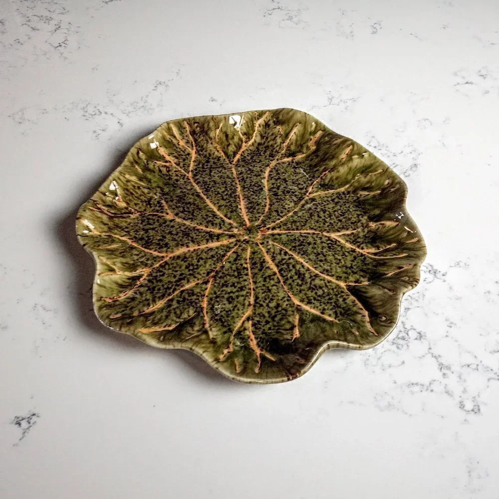 Thai Green Lotus Glazed Stoneware Round Plate/Tray